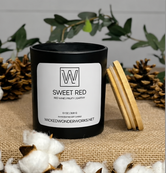 Sweet Red l Soy Candle